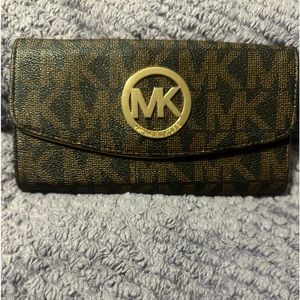 Michael Kors wallet